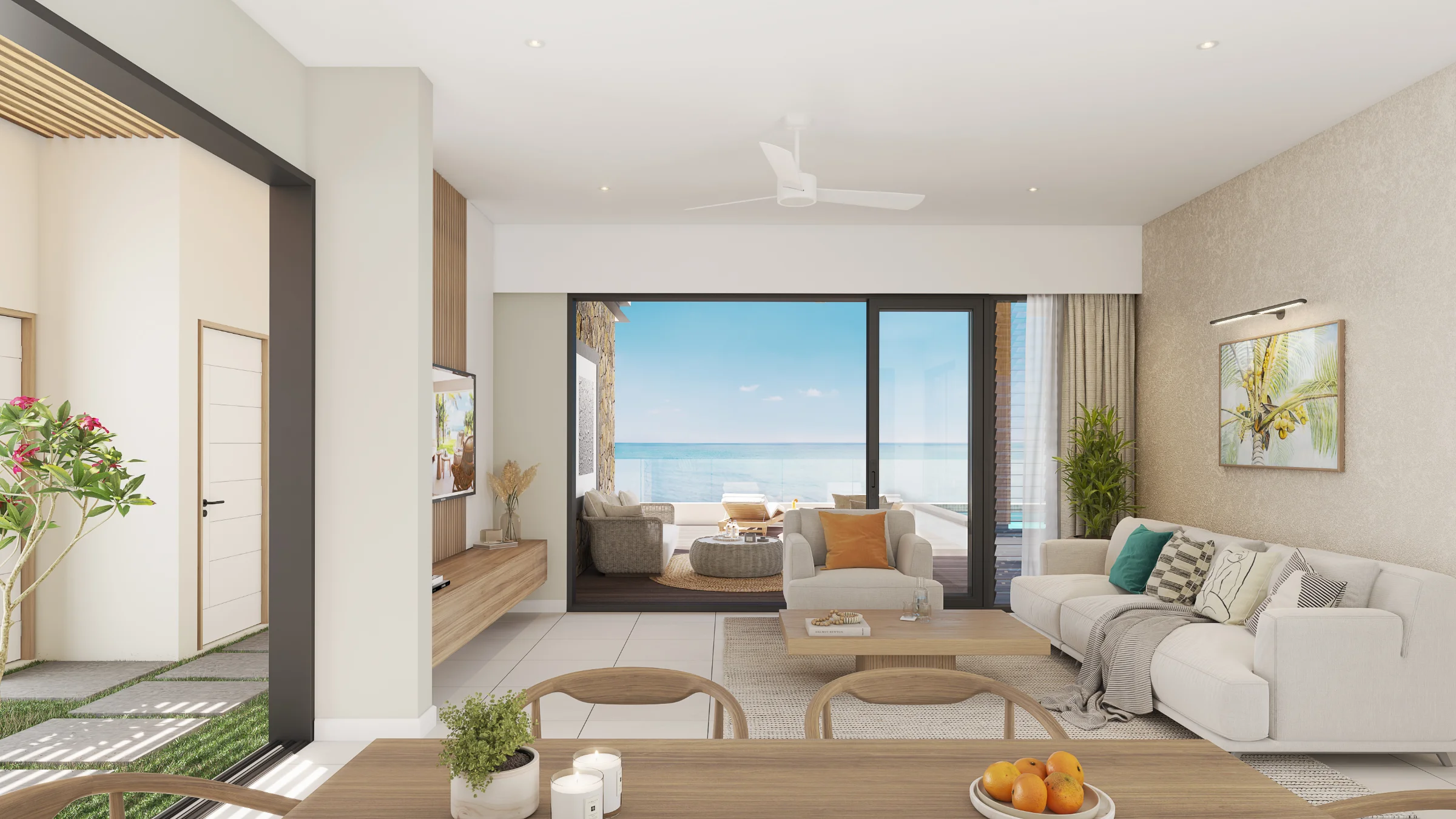 Canonniers Beach — view 4